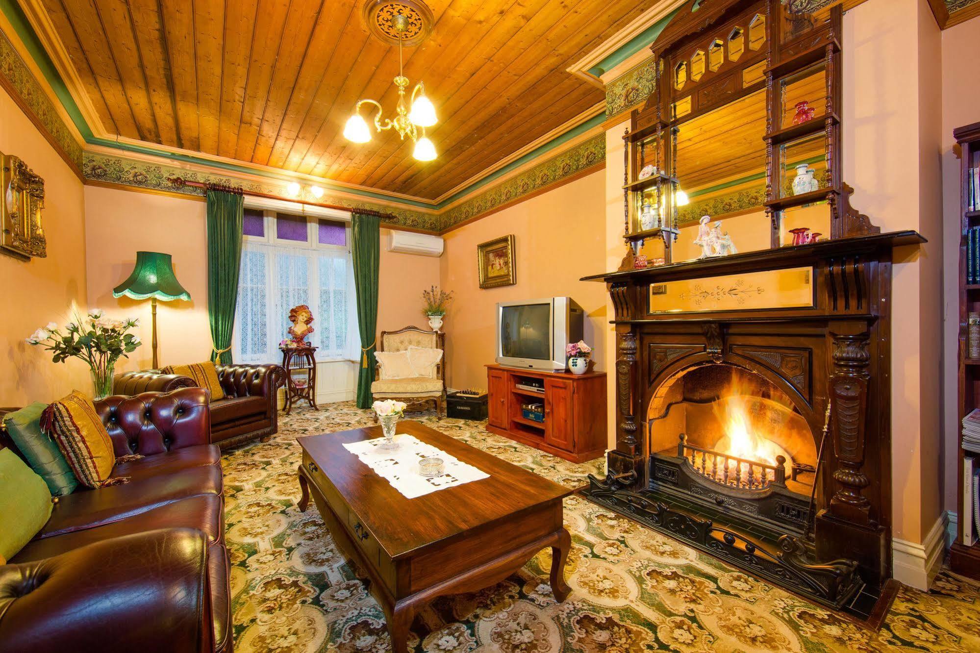 Barnsley House Bed And Breakfast Beechworth Eksteriør billede